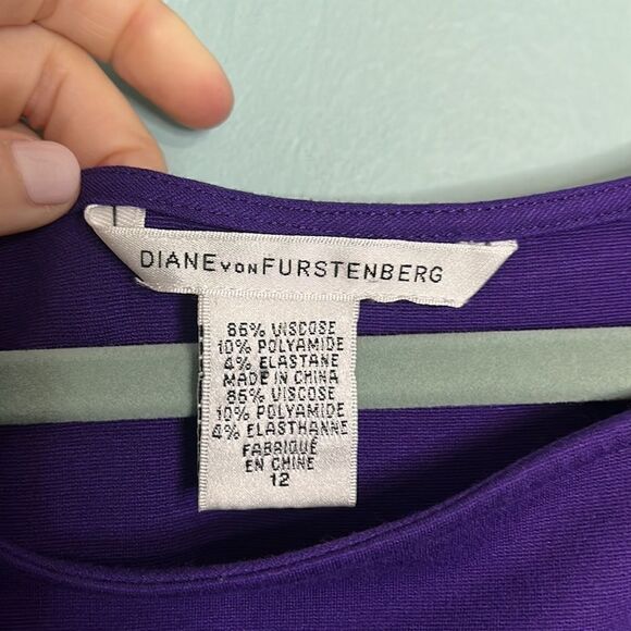 Diane Von Furstenberg Twisted Wilma Dress - Picture 5 of 8